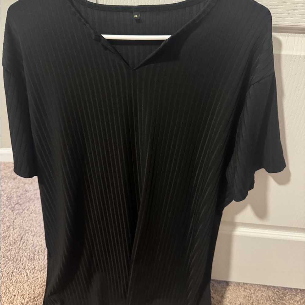 Black V-Neck Short Sleeve Top